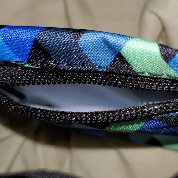 💙Running Belt Geometric Design - Picture 6 of 6